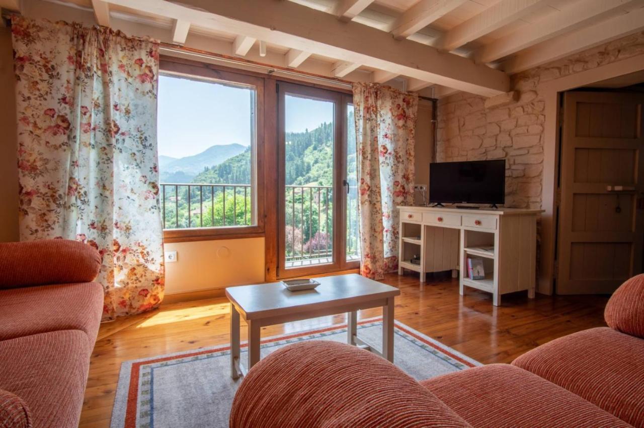Viviendas El Barrio Cabezon de Liebana Екстер'єр фото