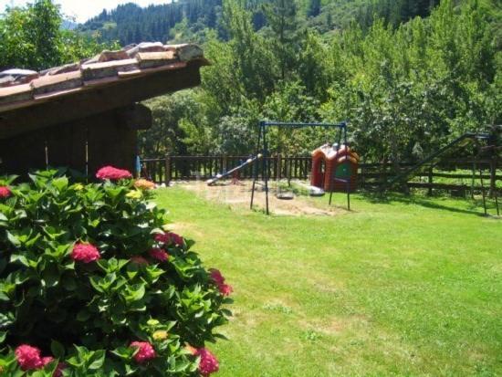 Viviendas El Barrio Cabezon de Liebana Екстер'єр фото